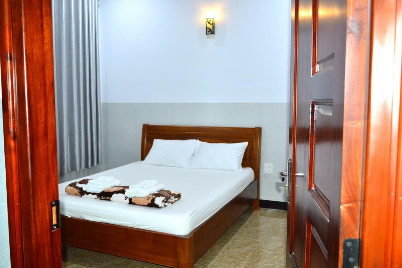 Nha Nghi Hung Hoa Hotel Phan Thiet Bagian luar foto
